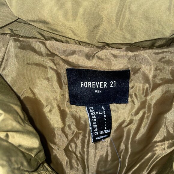 Unisex Olive Green Puffer Jacket –Lightweight Quilted Zip-Up – Forever 21 Size L - Picture 4 of 8